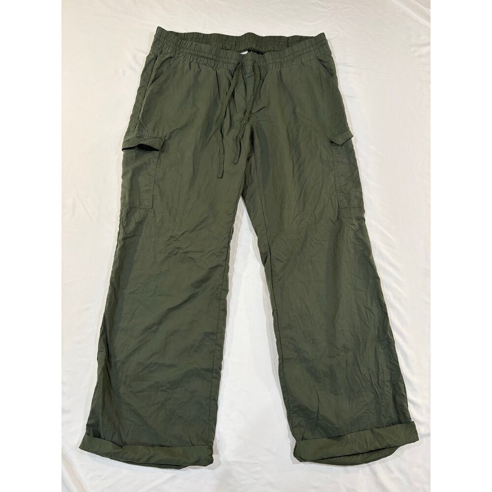 Motherhood Green Cargo Maternity Pants Size Medium